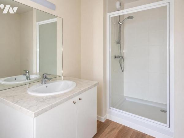 SAINT-MALO – Port Malo/GARE – Appartement T2 de 43 m² avec balcon et parking en sous-sol
