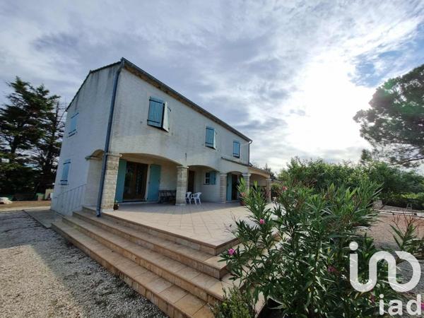 Maison à vendre 6 pièces 139 m² Arles