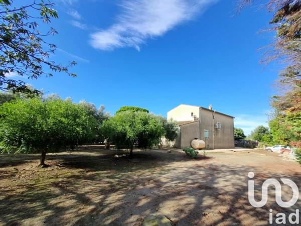 Maison à vendre 6 pièces 139 m² Arles