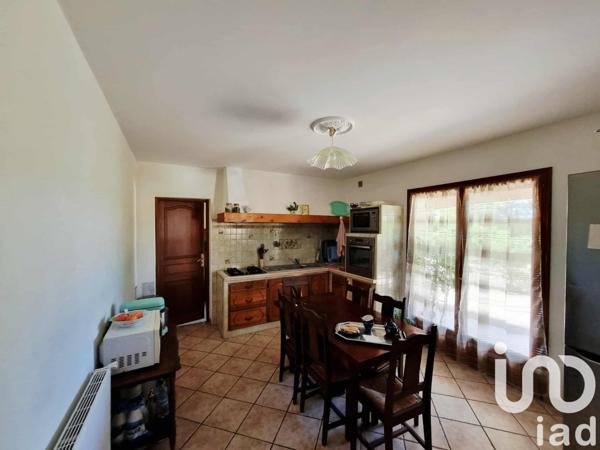 Maison à vendre 6 pièces 139 m² Arles