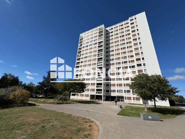 Location Appartement meublé 5 pièces 104.38 m² - Poitiers 86000