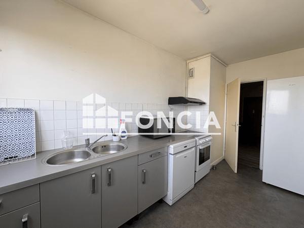 Location Appartement meublé 5 pièces 104.38 m² - Poitiers 86000