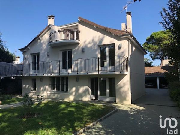 Maison à vendre 5 pièces 180 m² Saint-Maur-des-Fossés