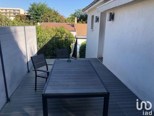 Maison à vendre 5 pièces 180 m² Saint-Maur-des-Fossés