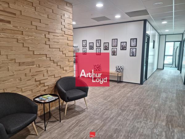 BUREAUX A LOUER MONTBONNOT SAINT MARTIN AVEC PARKING
