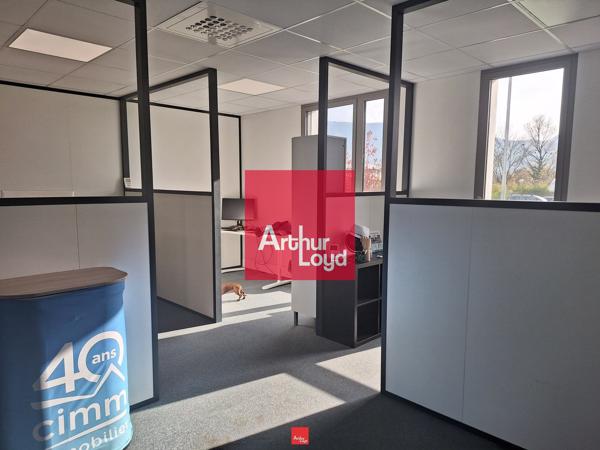 BUREAUX A LOUER MONTBONNOT SAINT MARTIN AVEC PARKING