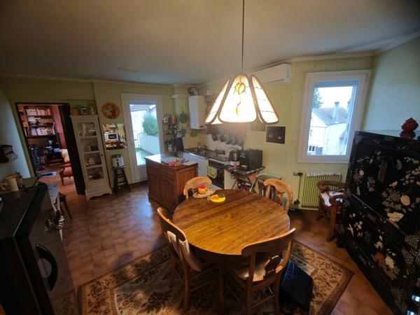 Spacieux Appartement T3 – 79,5 m² – Balcon + Garage – 1er étage