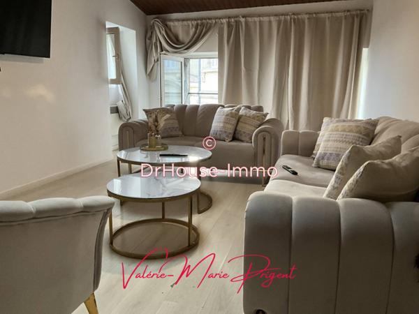 Immeuble à vendre 6 pièces de 240 m²