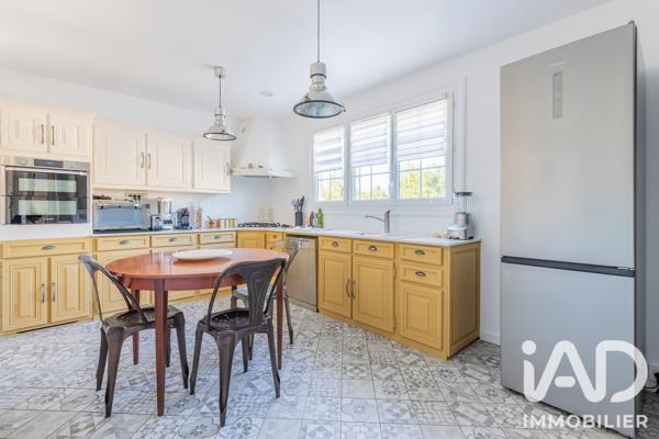 Maison à vendre 7 pièces 173 m² Viry-Châtillon