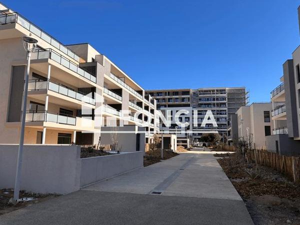 Location Appartement 2 pièces 41.4 m² - rue du soldat FERRARI Hyeres 83400