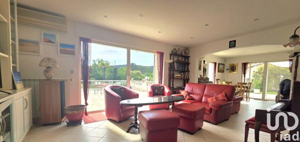 Maison à vendre 5 pièces 154 m² Saint-Raphaël