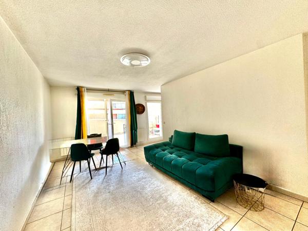 Fréjus plage 3mn à pied des plages - Appartement 68m2 2 chambres étage élevé-OFFRE POSSIBLE !