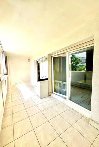 Fréjus plage 3mn à pied des plages - Appartement 68m2 2 chambres étage élevé-OFFRE POSSIBLE !
