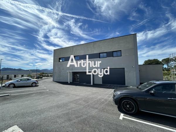 Bureaux neufs 145 m² à louer Le Muy