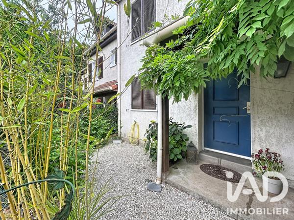 Maison à vendre 6 pièces 121,24 m² Saint-Germain-en-Laye