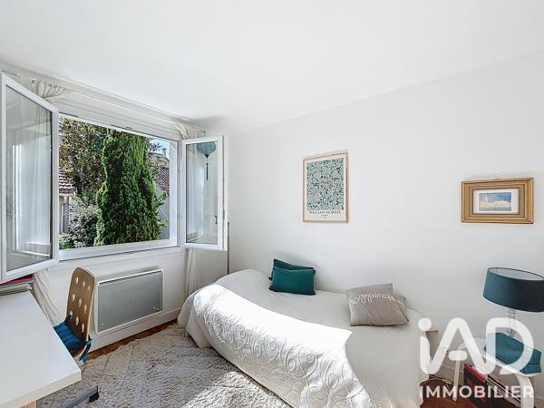 Maison à vendre 6 pièces 121,24 m² Saint-Germain-en-Laye