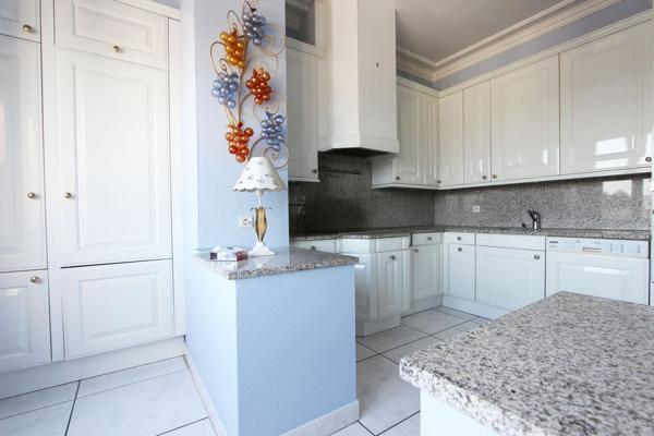 Vente d'un appartement de caractère en duplex, Quimper Centre. A QUIMPER Quimper CENTRE