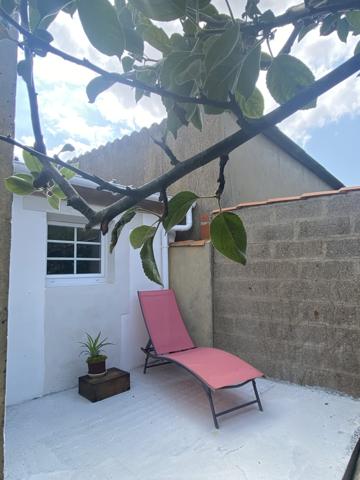 MAISON 3 CHAMBRES AVEC GARAGE ET JARDIN