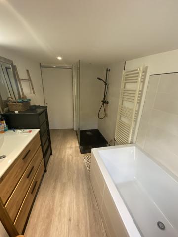 MAISON 3 CHAMBRES AVEC GARAGE ET JARDIN