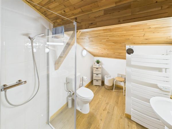 Haute Savoie (74), à vendre SAMOENS - Domaine skiable du Grand Massif - Chalet P7