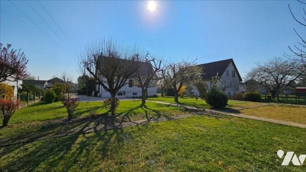 MESLAY MAISON  4 CHAMBRES 124M²