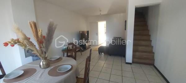 Maison en pierre de 79 m²