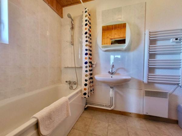 Maison à vendre 1 pièces THOLLON LES MEMISES - VUE LAC & MONTAGNES (74)