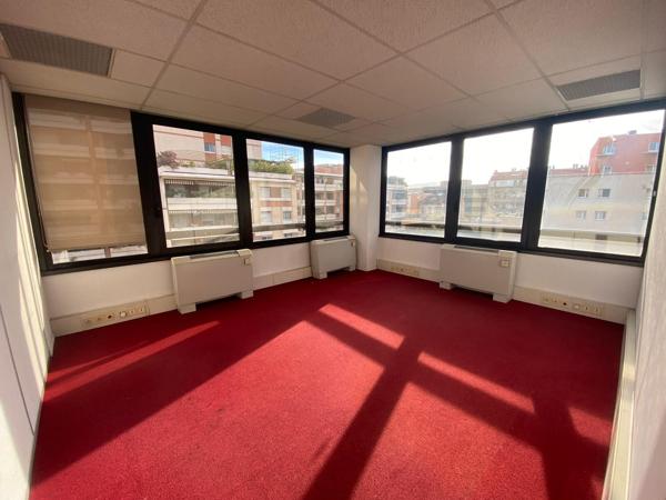 Bureaux à louer - Métro Périer - 13008 Marseille