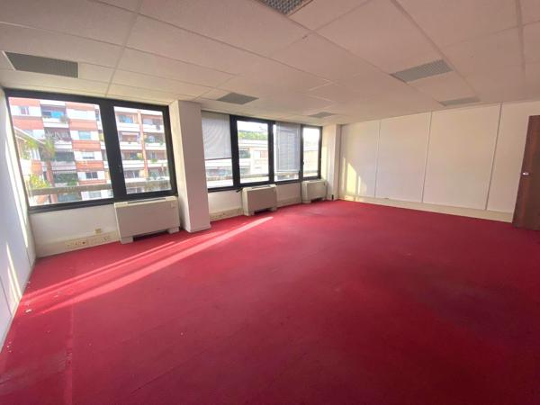 Bureaux à louer - Métro Périer - 13008 Marseille