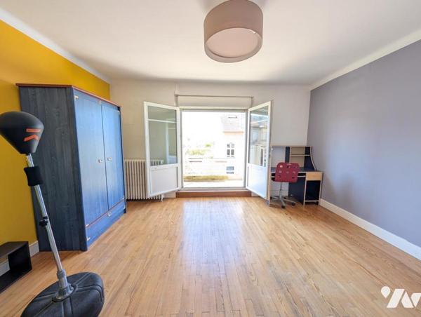Maison de Maître T8 avec garage et jardin
