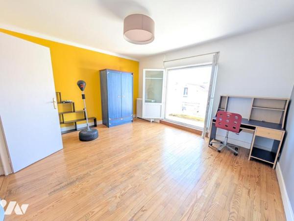 Maison de Maître T8 avec garage et jardin