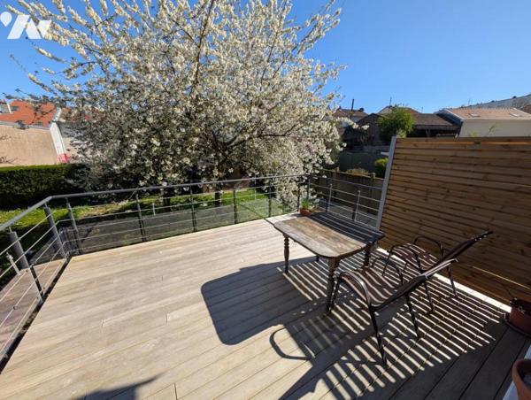 Maison de Maître T8 avec garage et jardin