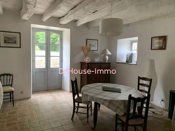 Château à vendre 9 pièces de 300 m²