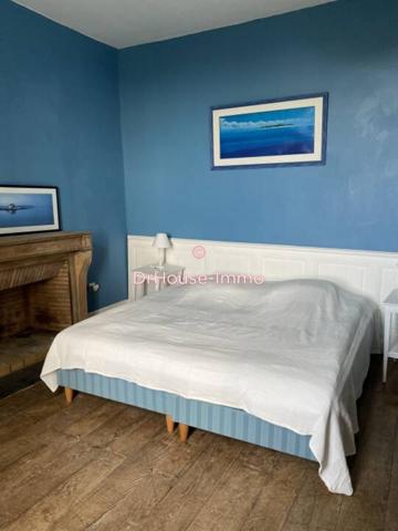 Château à vendre 9 pièces de 300 m²