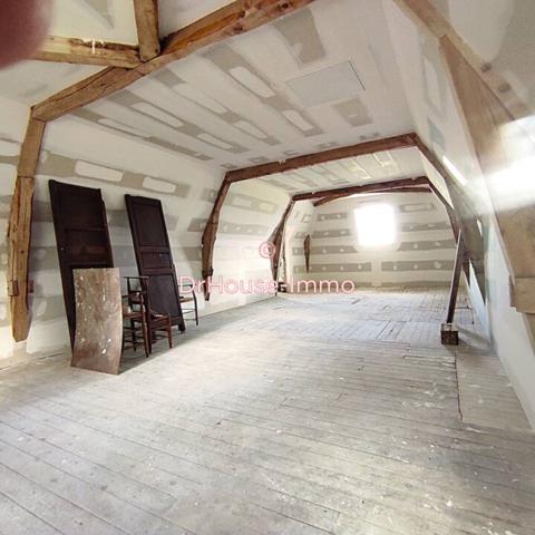 Château à vendre 9 pièces de 300 m²