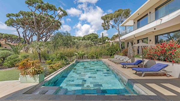Vente Maison contemporaine Sainte-Maxime 9 Pièces 394 m²