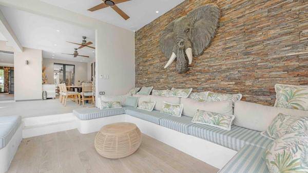 Vente Maison contemporaine Sainte-Maxime 9 Pièces 394 m²