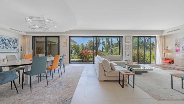 Vente Maison contemporaine Sainte-Maxime 9 Pièces 394 m²