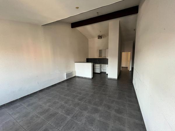 iMMEUBLE A USAGE D'HABITATION DE 6 LOTS DONT 4 ACTUELLEMENT LOUES