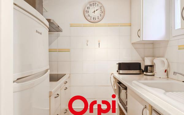 Appartement à vendre    2 pièces •  Bandol