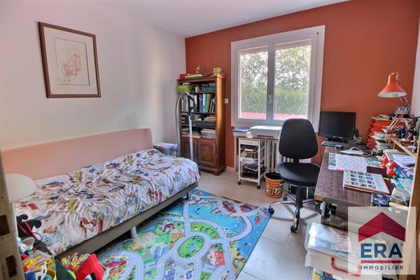 Maison de 107m² - 4 pièces - 1536m² de jardin