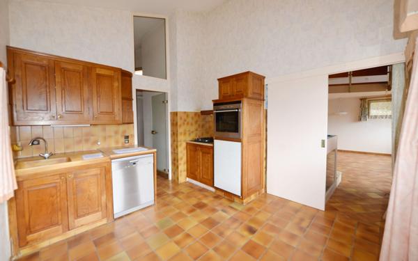 Maison à vendre    4 pièces •  Grasse