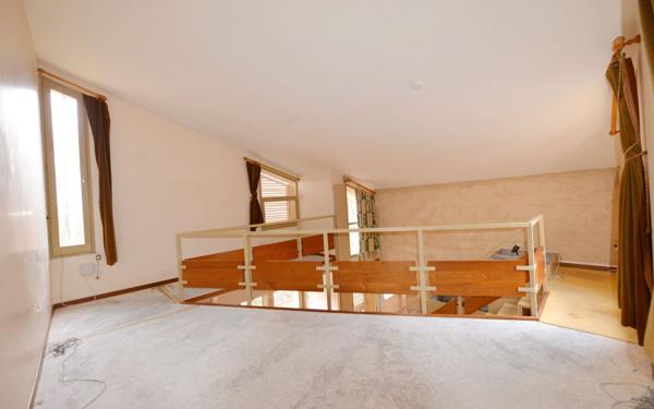 Maison à vendre    4 pièces •  Grasse