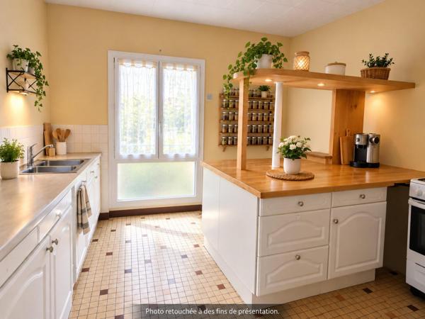 Maison à ALENCON, 61000 - 9 pièces 215m²