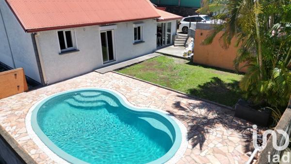 Maison 5 pièces de 133 m² à Le Tampon (97430)