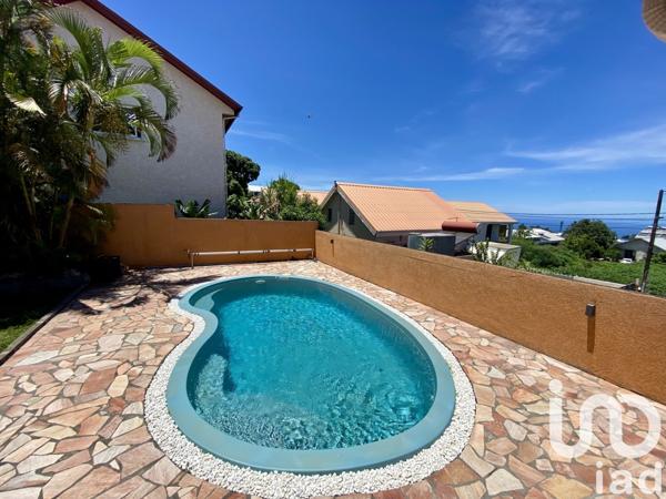 Maison 5 pièces de 133 m² à Le Tampon (97430)