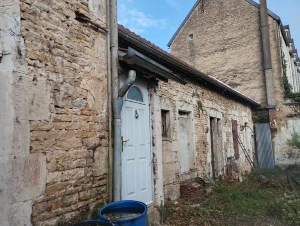 Ensemble immobilier à rénover Détails des diagnostics énergétiques