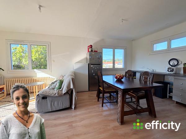 Maison 4 pièces - 93 m² Exclusivité efficity