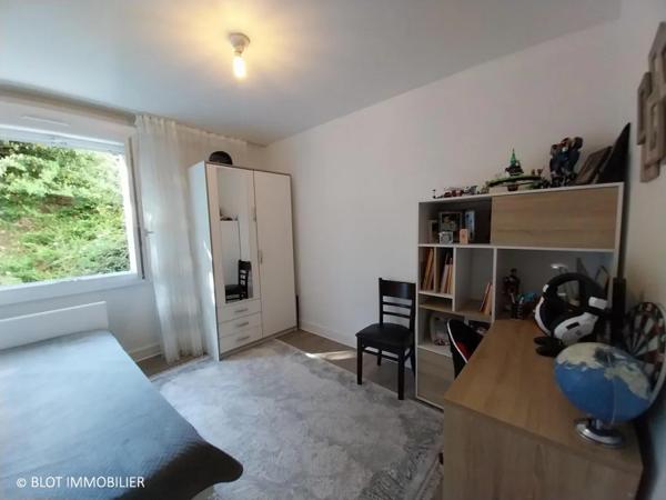 Appartement 4 pièce(s)