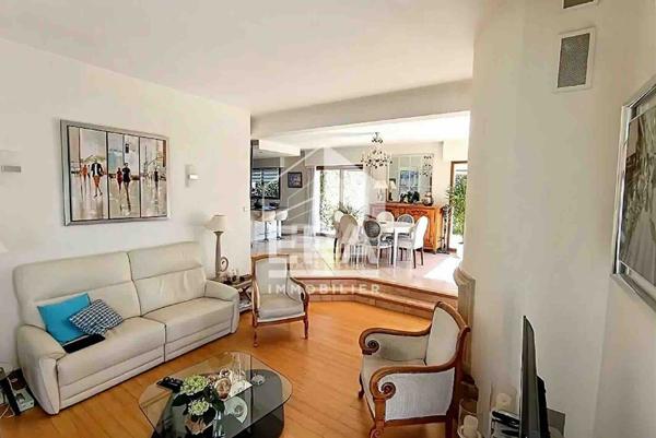 Maison 121 m², 3 chambres, jardin, garage